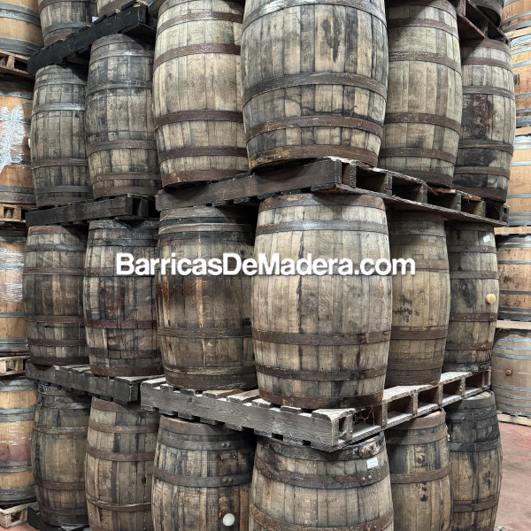 036-2026 Lote de 46 barricas usadas de 200L